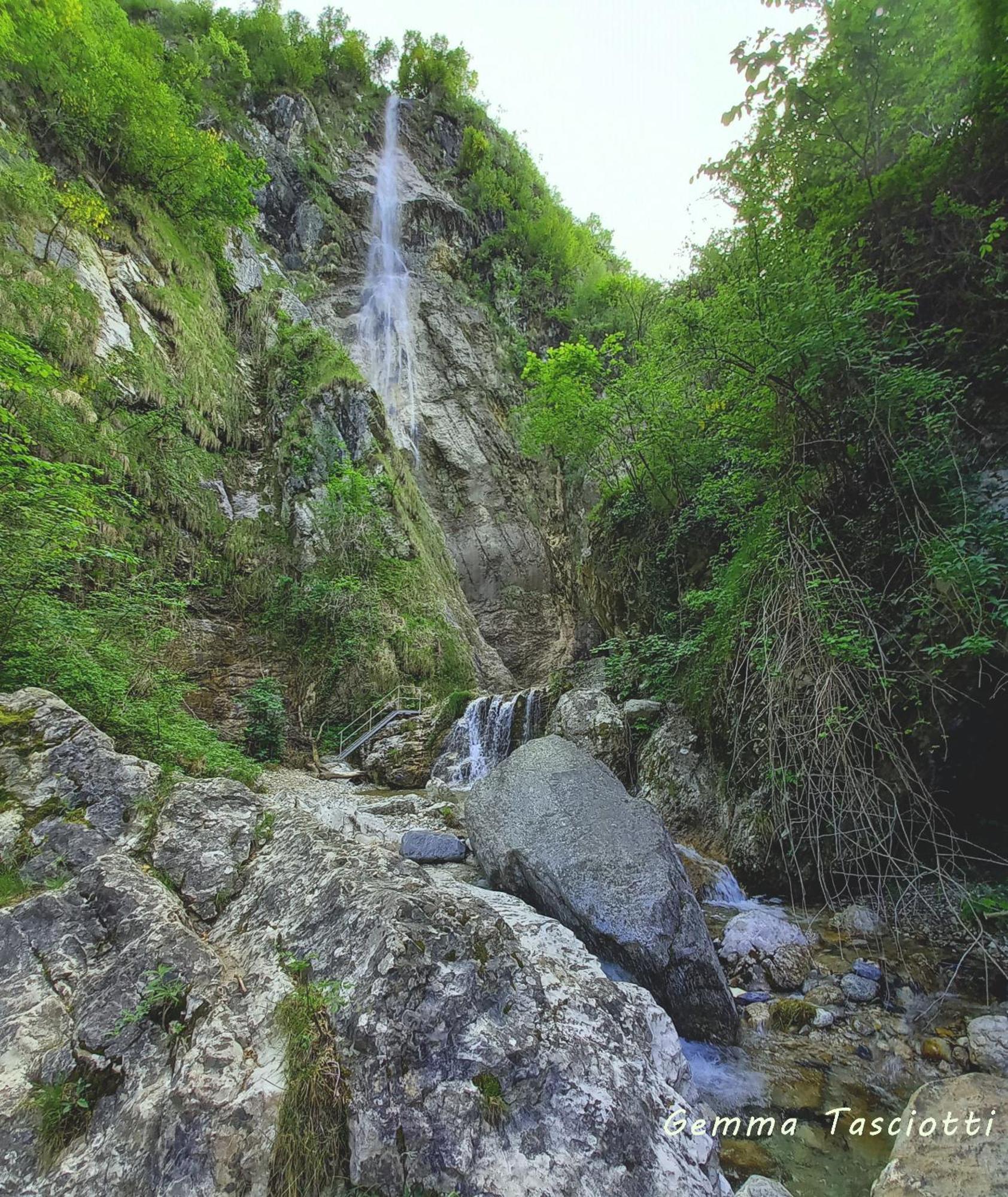 Natura Tra Bosco E Lago Castelveccana Екстериор снимка